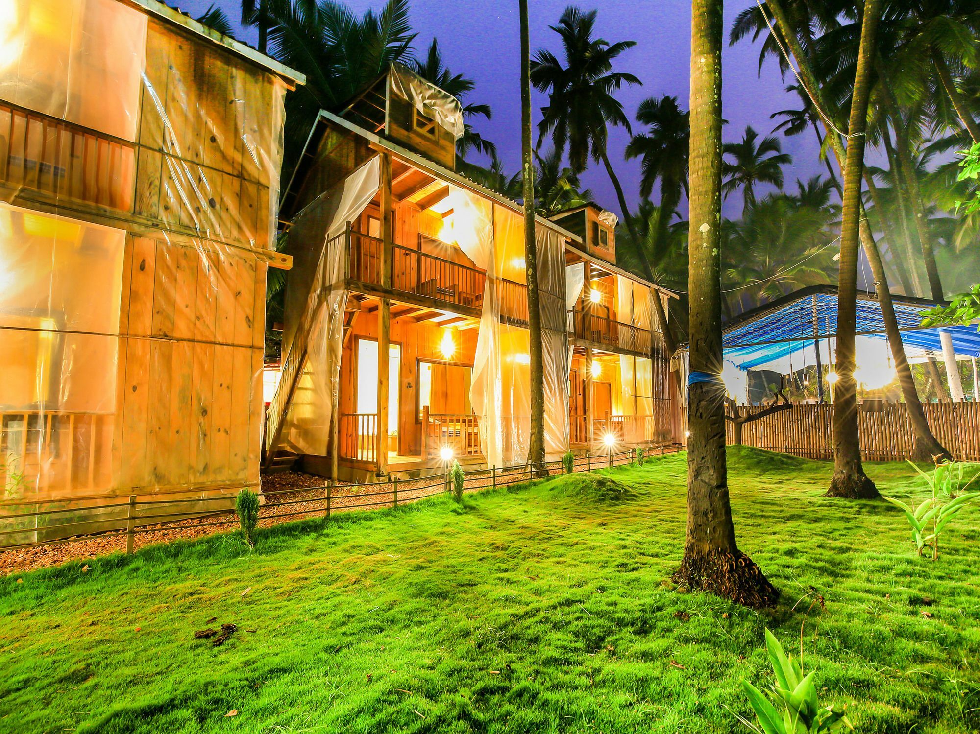 Oyo 19172 Sea View Wooden Cottages أنجونا المظهر الخارجي الصورة
